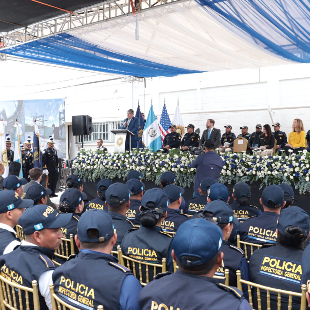 LANZAMIENTO DE INAUGURACIÓN DEL CENTRO DE LLAMADAS ANTICORRUPCIÓN DE LA PNC (24)